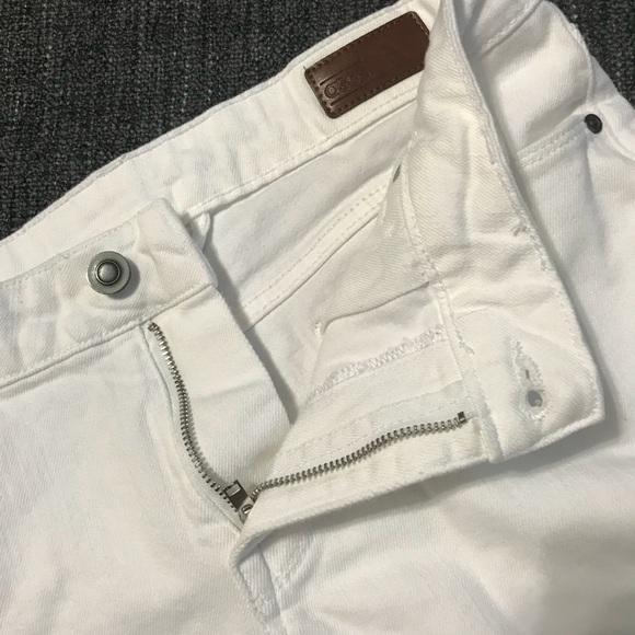 ASOS White Destroyed Knee Jeans Size 30x32 - Picture 6 of 8