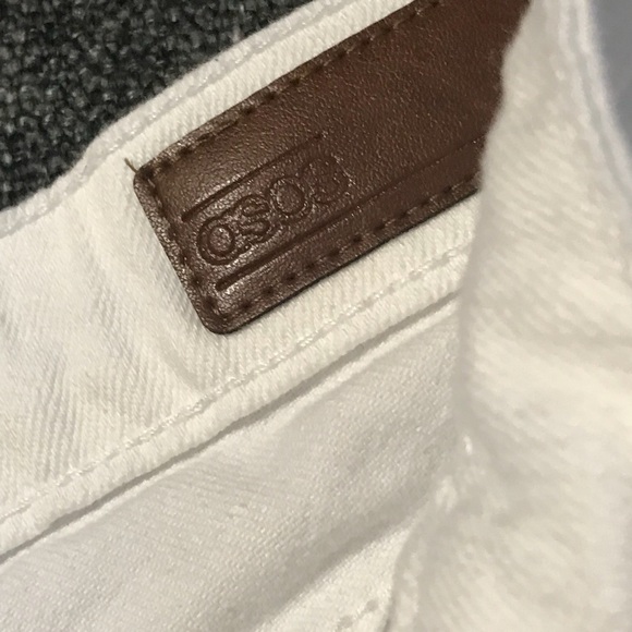 ASOS White Destroyed Knee Jeans Size 30x32 - Picture 7 of 8