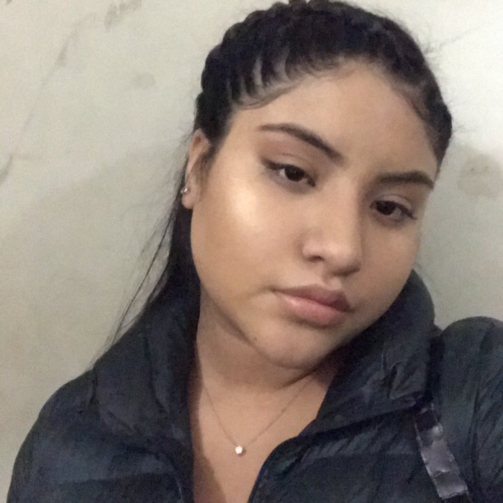 Meet your Posher, Dilara
