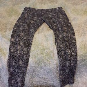 Spider web leggings