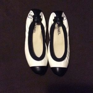 Chanel Ballerina flats