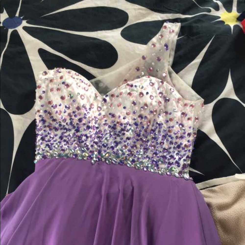 One shoulder, long purple/gem prom dress!