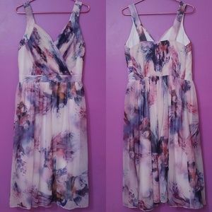 LITTLE MISTRESS Curvy Floral Chiffon Midi Dress