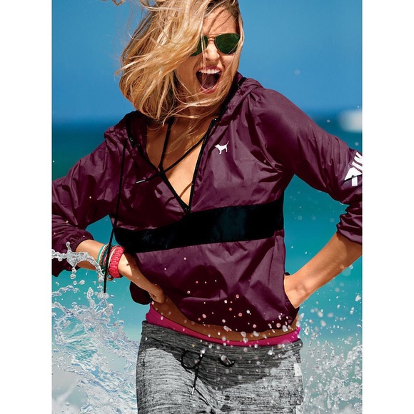 PINK Victoria's Secret Jackets & Blazers - ✨VS PINK MAROON QUARTER ZIP WINDBREAKER✨