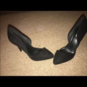 Black heels