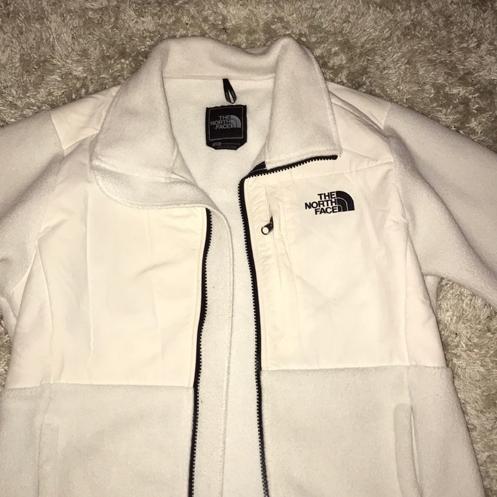 Off White Women’s North Face Fleece