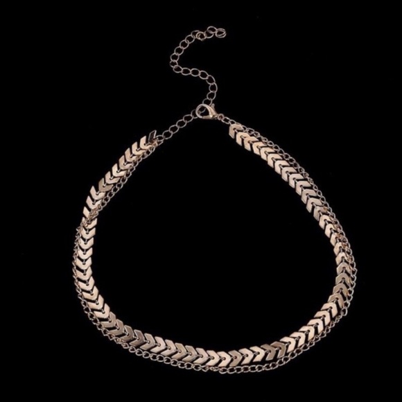 ⭐️ Awesome BoHo double layered fishtail arrows layered choker in silver or gold - Picture 4 of 11