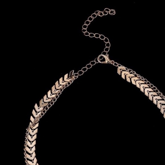 ⭐️ Awesome BoHo double layered fishtail arrows layered choker in silver or gold - Picture 8 of 11