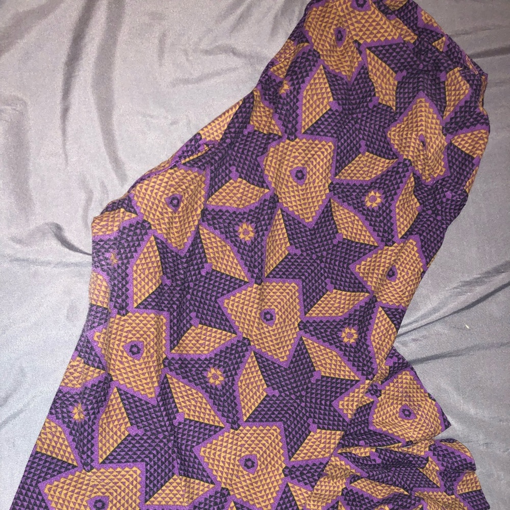 Lularoe lot of 2 TC leggings
