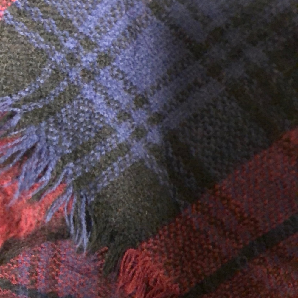 Square scarf