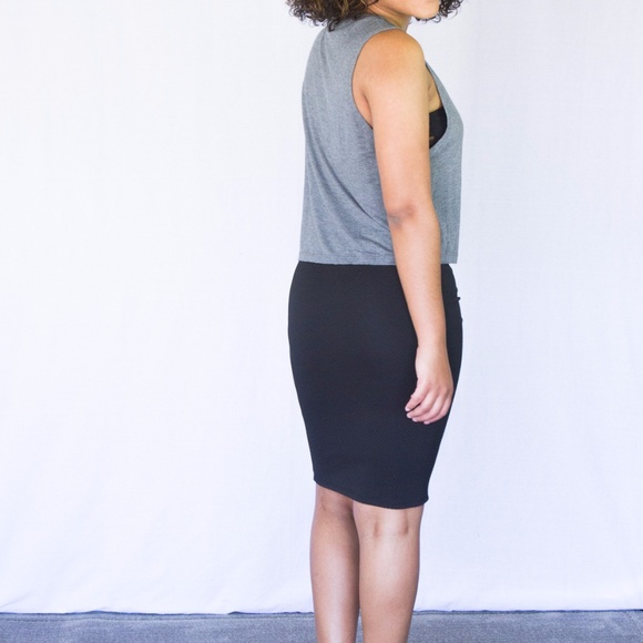 Elevated Workout Tank - Picture 4 of 4