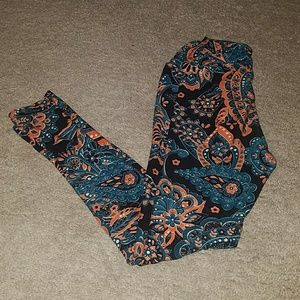 Lularoe TWEEN leggings