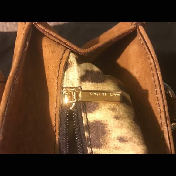 Authentic Dolce&Gabbana purse - Picture 7 of 14