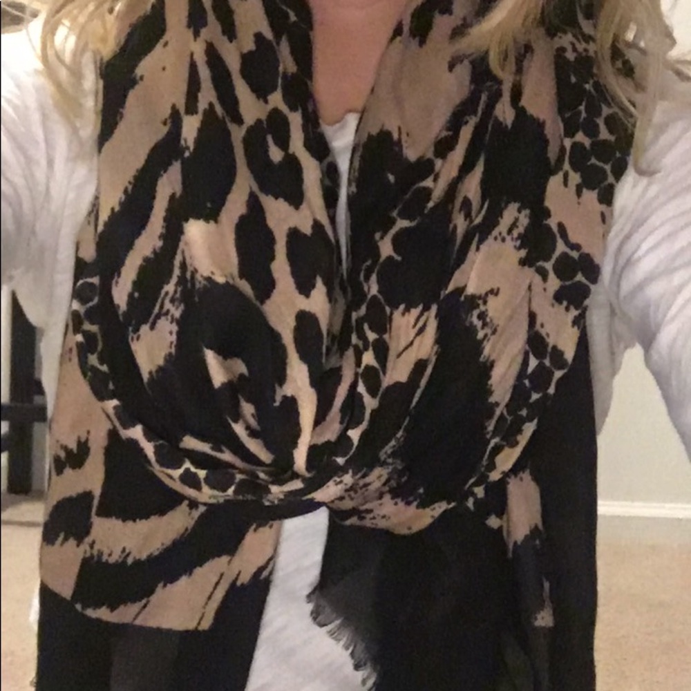 Express Scarf