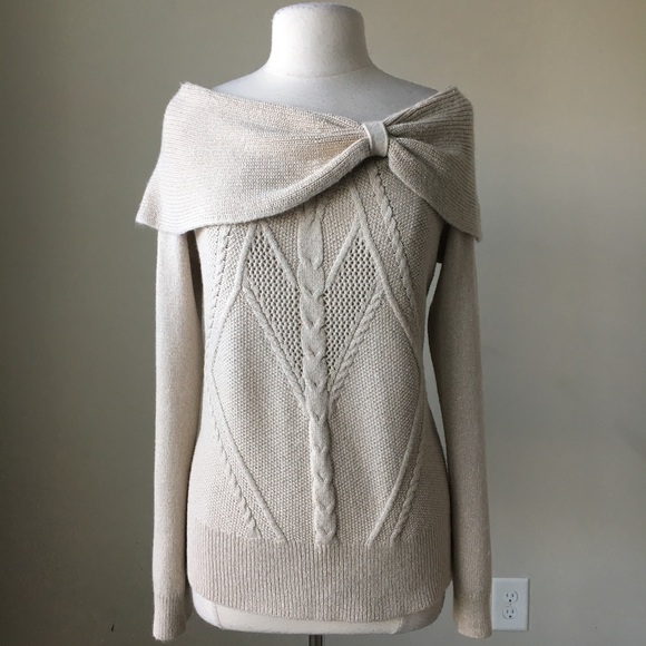 White House Black Market Sweaters - Long sleeve twist cable knit pullover sweater