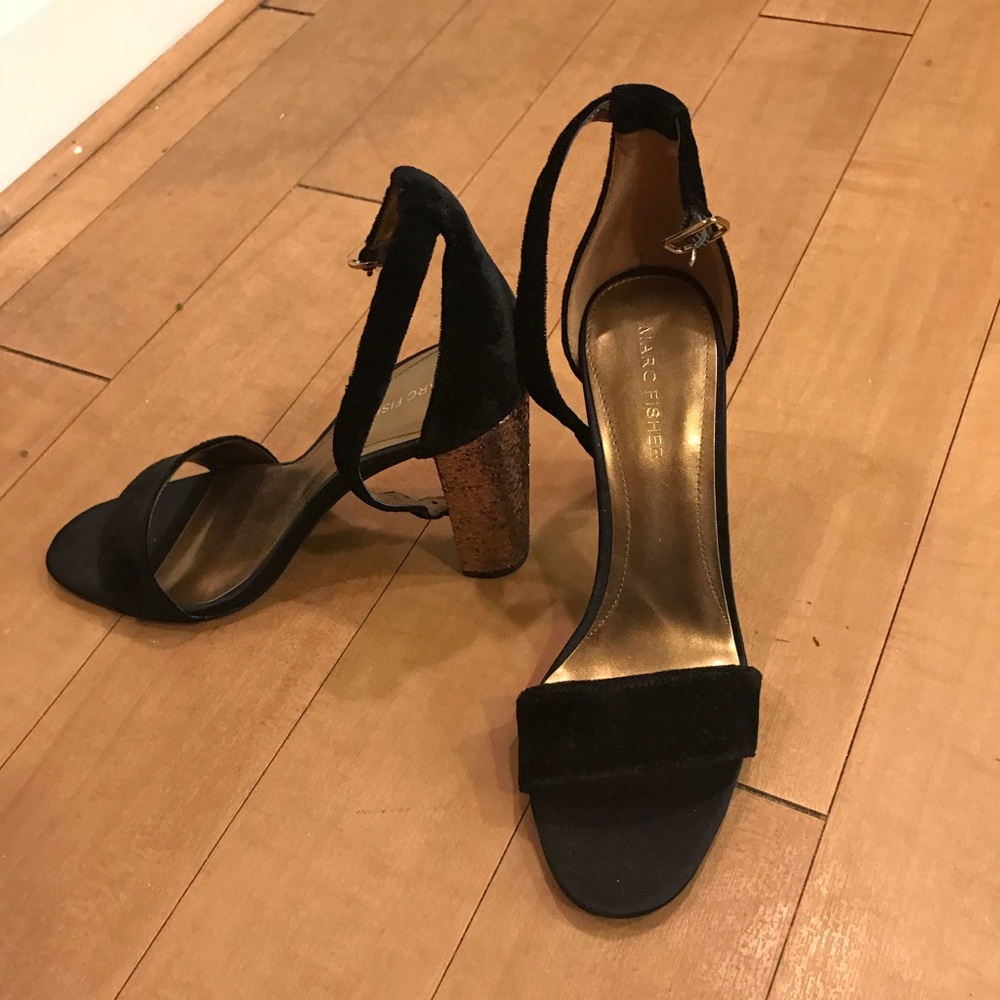 Velvet black with gold heel Marc Fisher heels