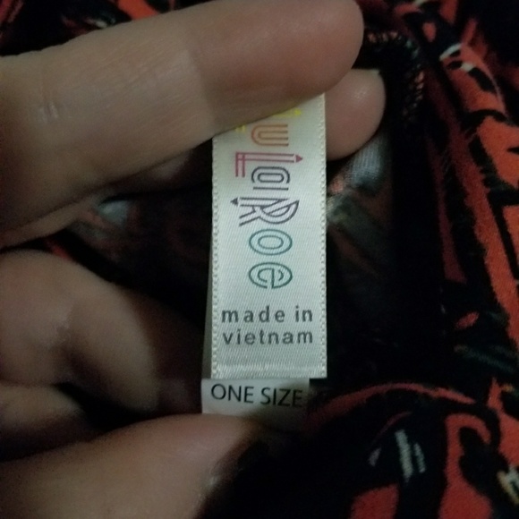 Lularoe - Picture 2 of 2