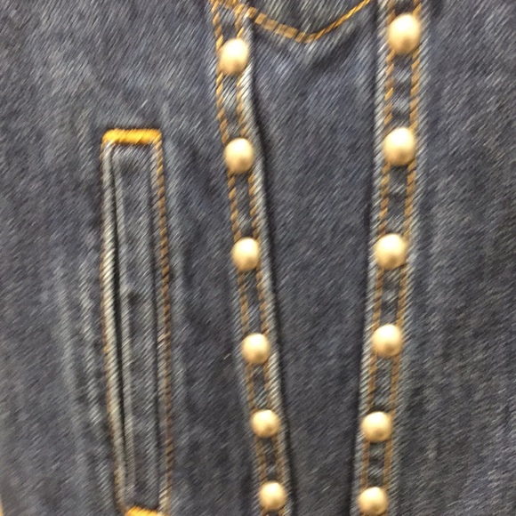 Jean jacket - Picture 4 of 5