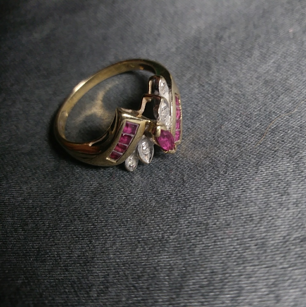 Vintage 10KP Ring