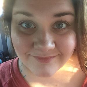 Meet your Posher, Brittney