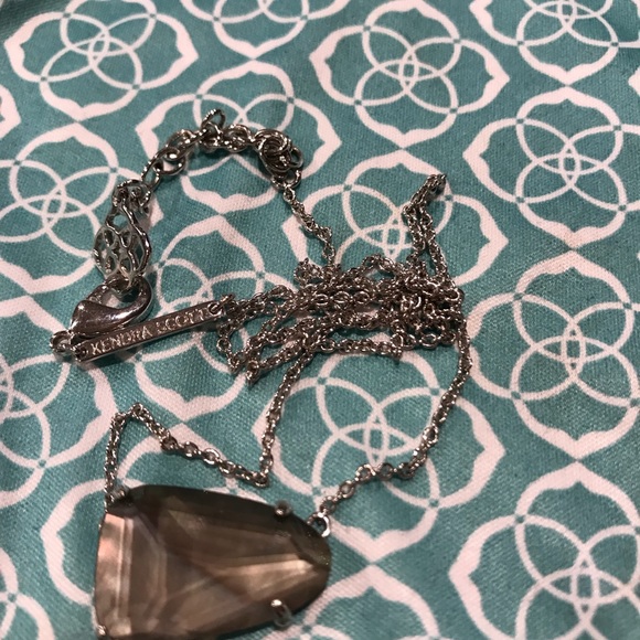 Multiple pieces of Kendra Scott - Picture 4 of 6
