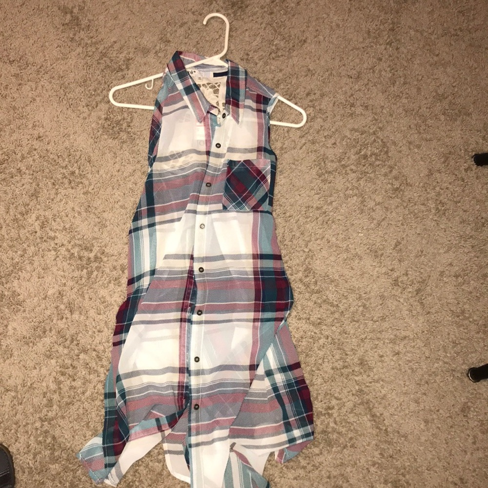 Flowy, collared, button up cover