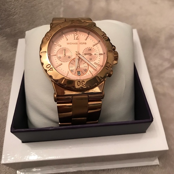 Michael Kors Accessories - Michael Kors Rose-Gold Watch