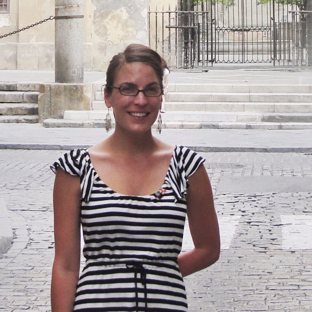 Meet your Posher, Angela