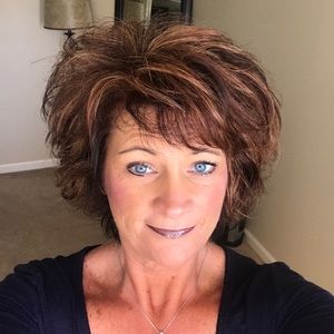 Meet your Posher, Kelly