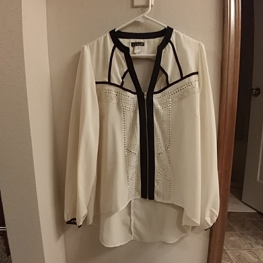 Venus long sleeve blouse