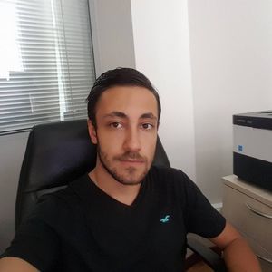 Meet your Posher, Robert