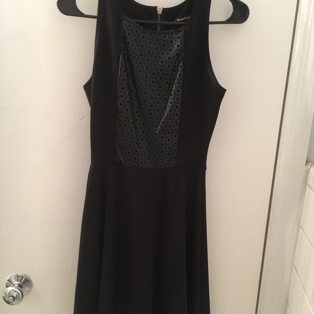 A line black dress small