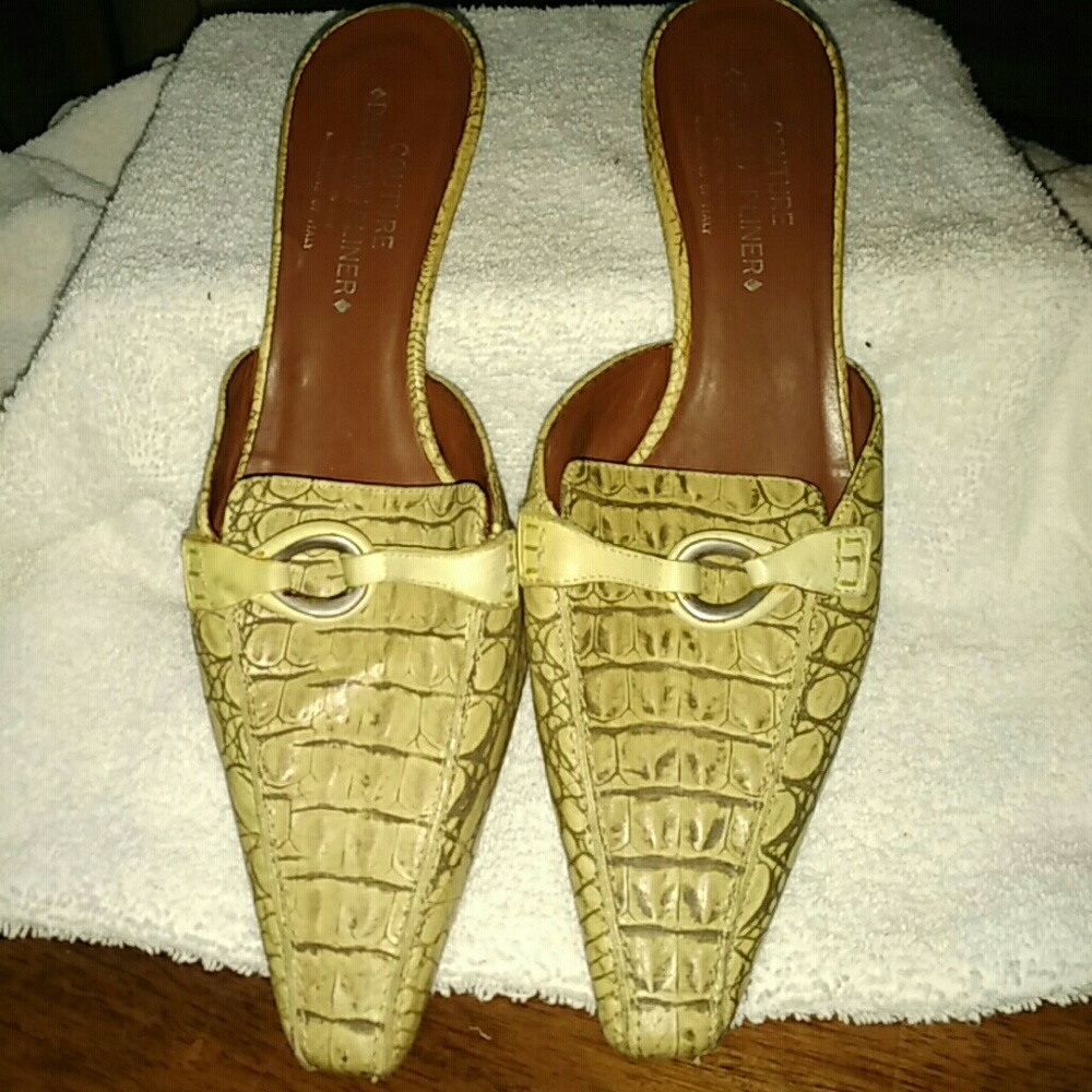 Gator Low Heel Slides