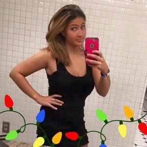 Meet your Posher, Krystle