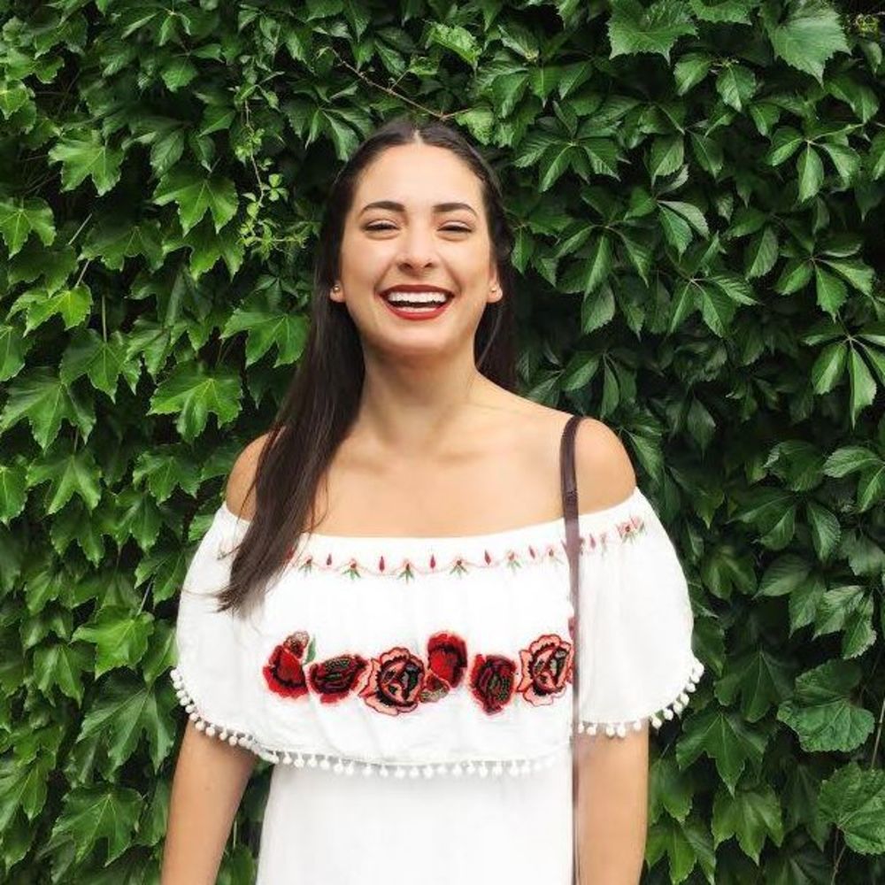 Meet your Posher, Valentina