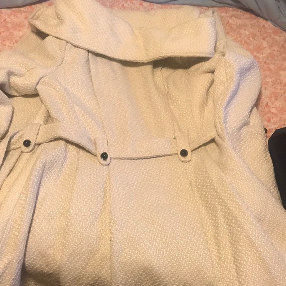 Pea coat - Picture 3 of 3