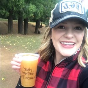 Meet your Posher, Samantha