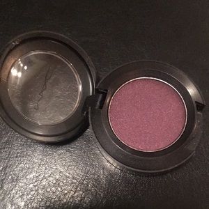 MAC Magic Dust Eye Shadow in Dark Lullaby