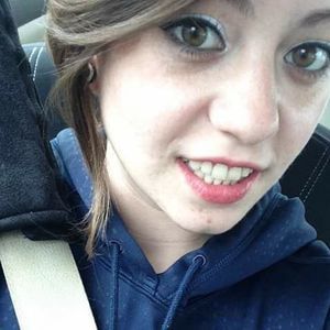 Meet your Posher, Kendra