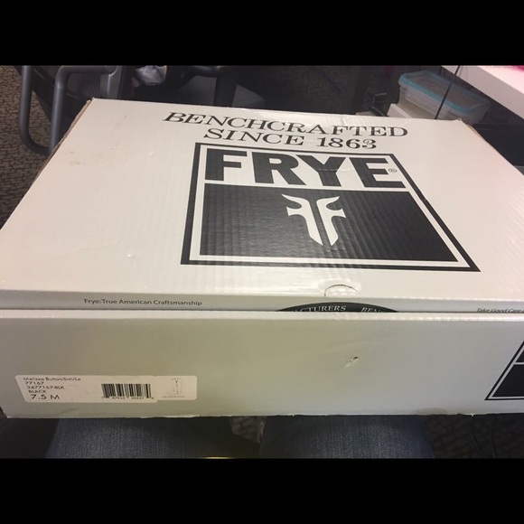 Never worn, in box black Melissa Frye boots - Picture 2 of 4