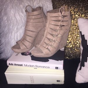 Suede tan Charming Charlie wedges size 6 with TAGS