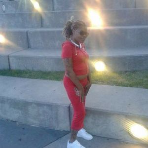 Meet your Posher, Joyce