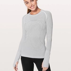 Long sleeve Lululemon shirt