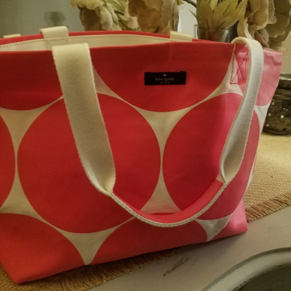 NWOT Kate Spade tote hot pink coral big polkadot