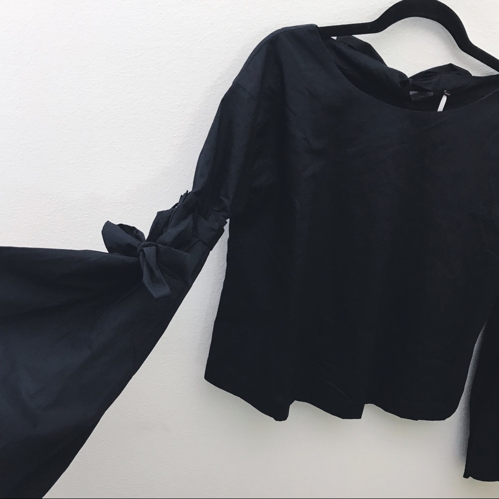 Free People So Obviously Yours Bell Sleeve Top - Picture 5 of 7