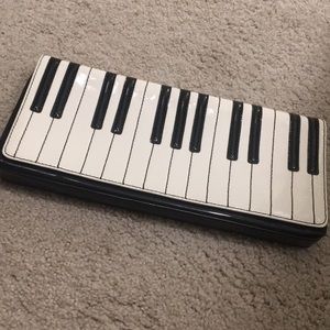 Kate Spade Piano Clutch