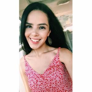 Meet your Posher, Alyssa