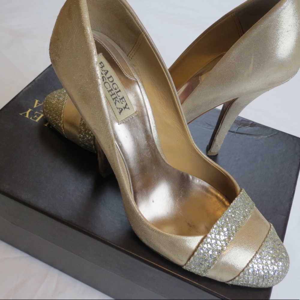 Badgley Mischka Pumps