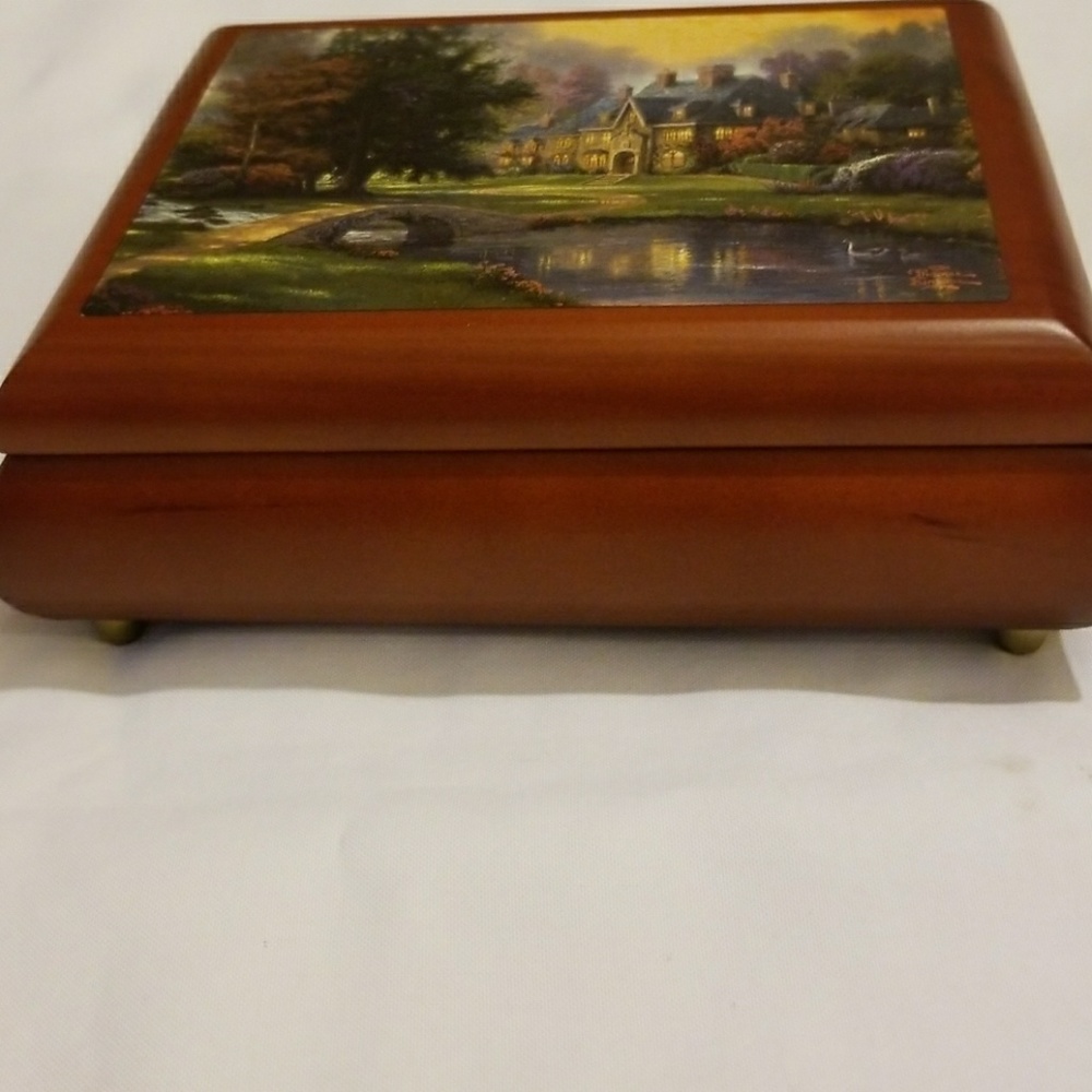 THOMAS KINKADE Musical Collection Gift - Picture 2 of 7