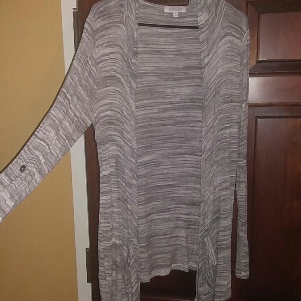 Lightweight cardigan